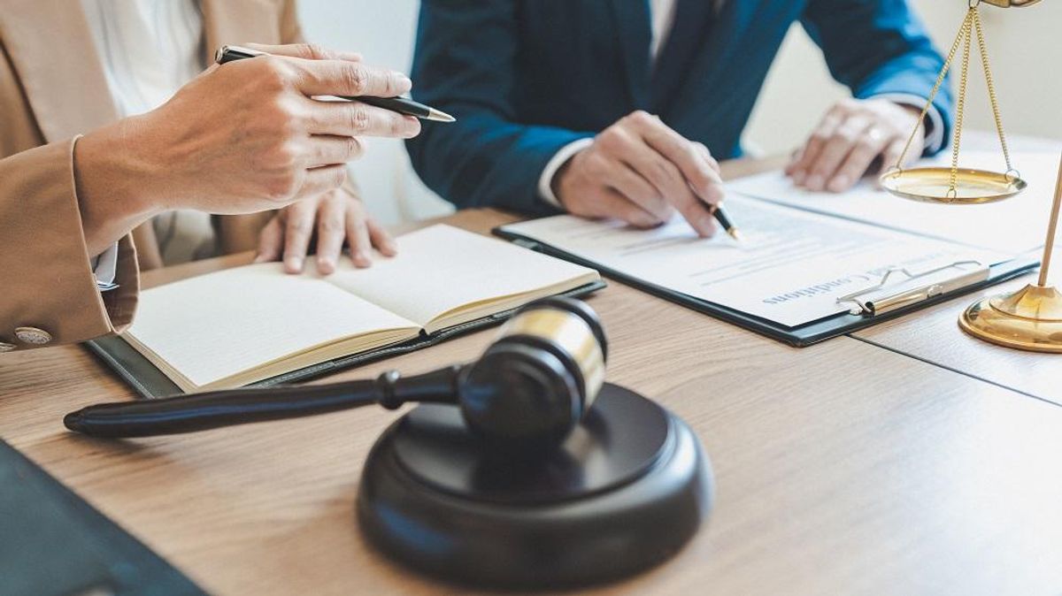document contract