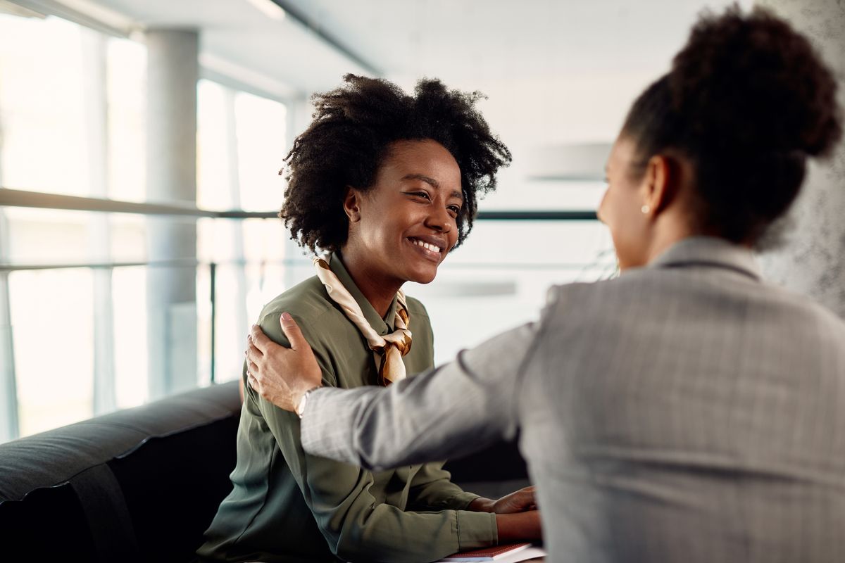 Employee and manager communicating transparently about workplace issues