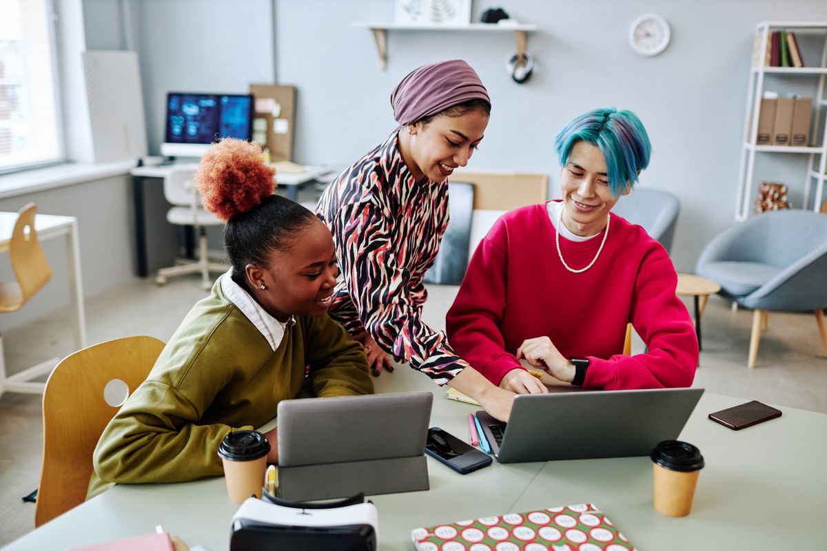 Gen Z employees and manager