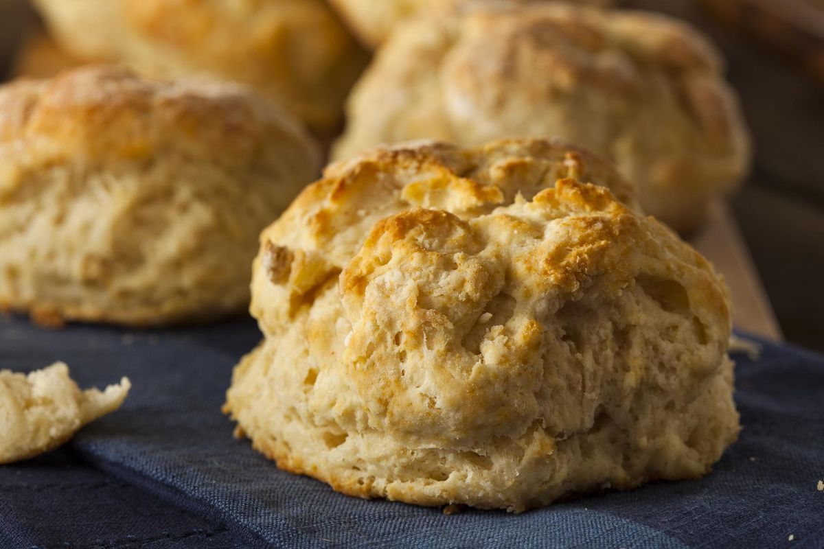 Homemade Flakey Buttermilk Biscuits