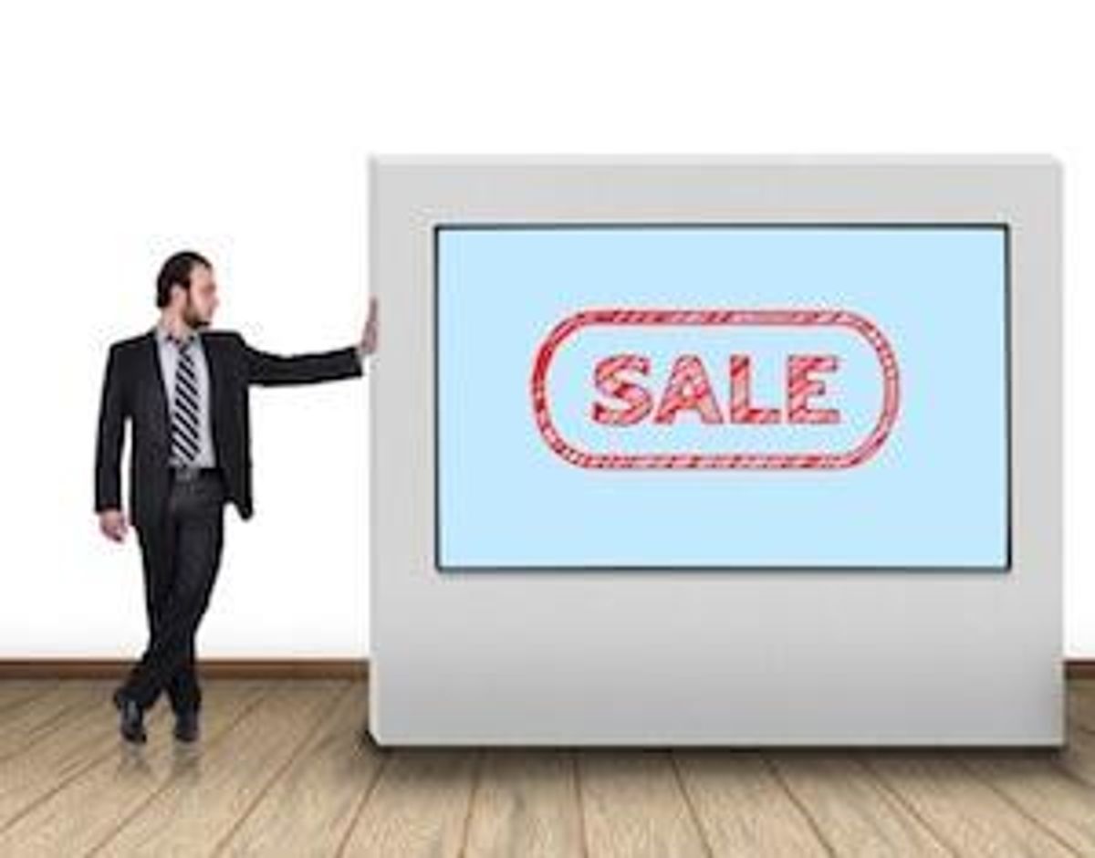 Digital Signage Can Help You Increase Sales and Connect with Customers