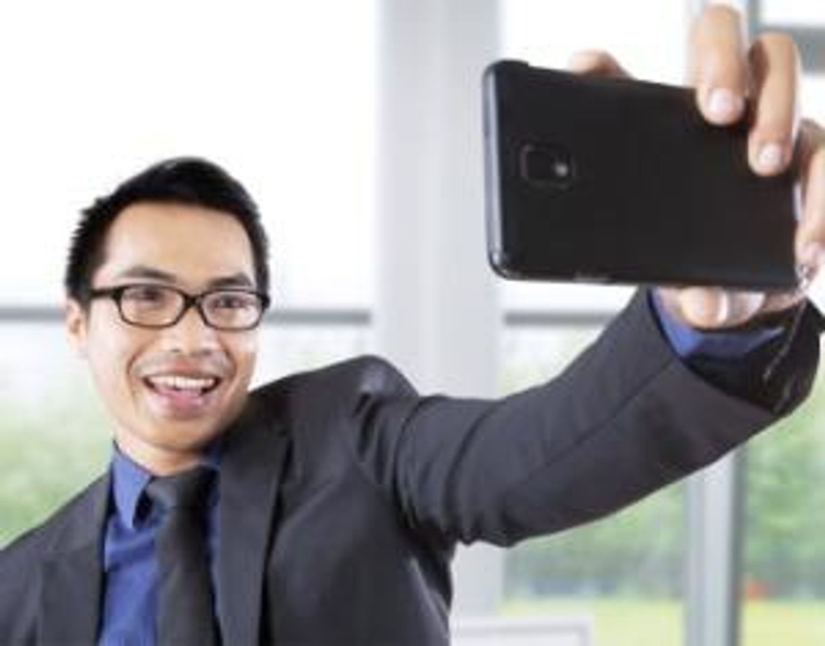 Digitally Distracted: 3 Secrets To Keeping Your Millennial Workforce Engaged