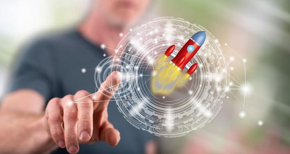 How to Launch a Tech Startup: 5 Tips