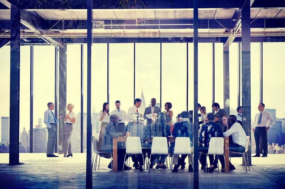 12 Ways to Create a Successful Annual Company Meeting