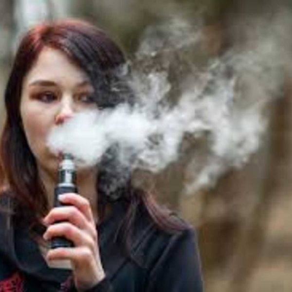 Top Reasons People Choose to Buy Vapes Online Instead of In-Store