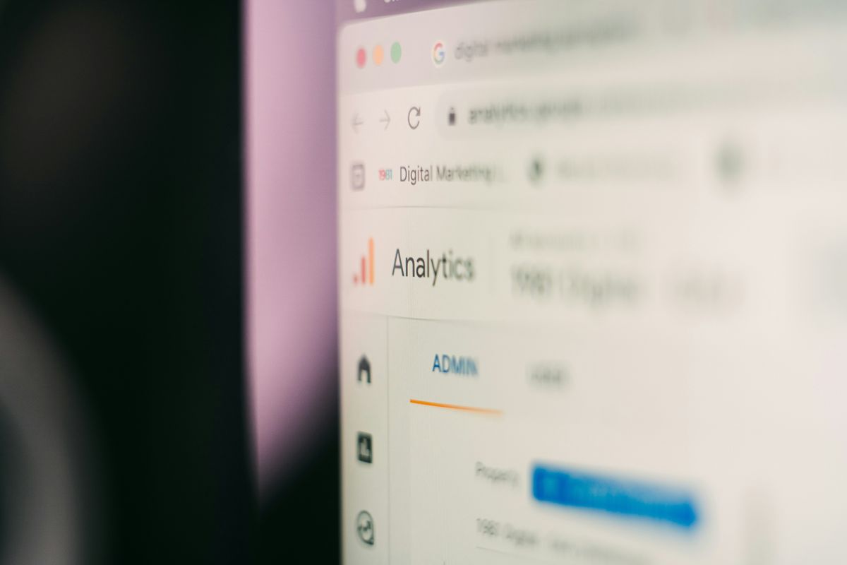 Implementing SEO best practices for B2B