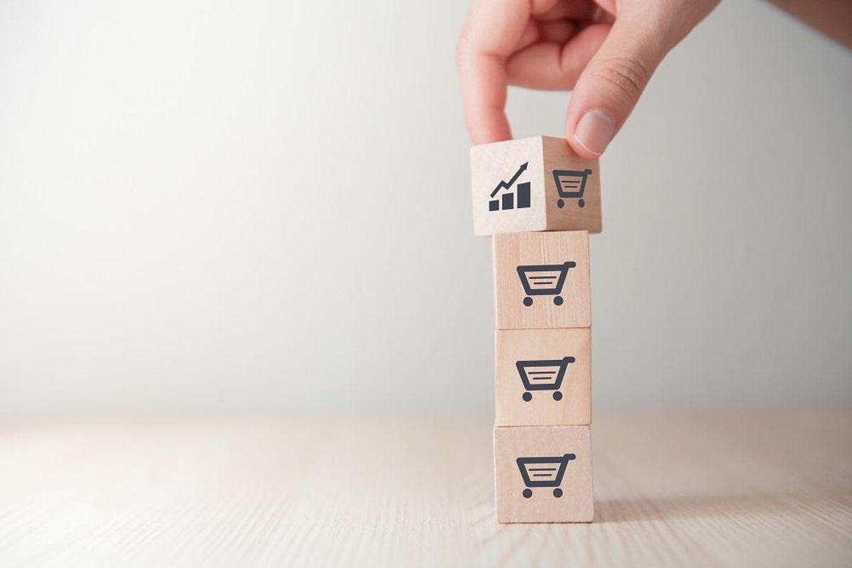 Increasing sale volume in online marketplaces
