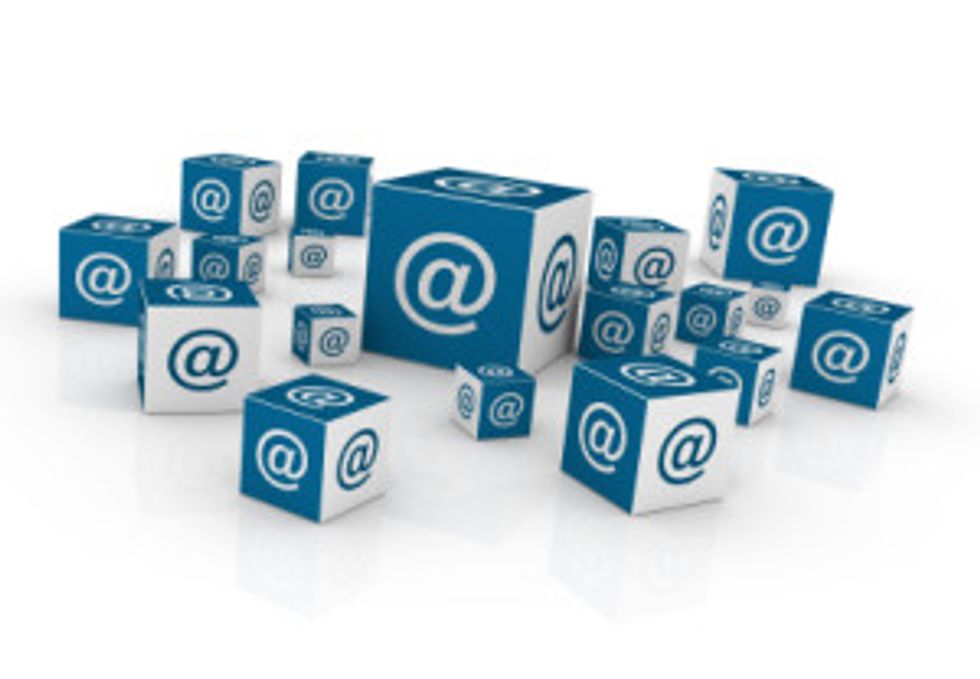 iStock_000011322187_ExtraSmall