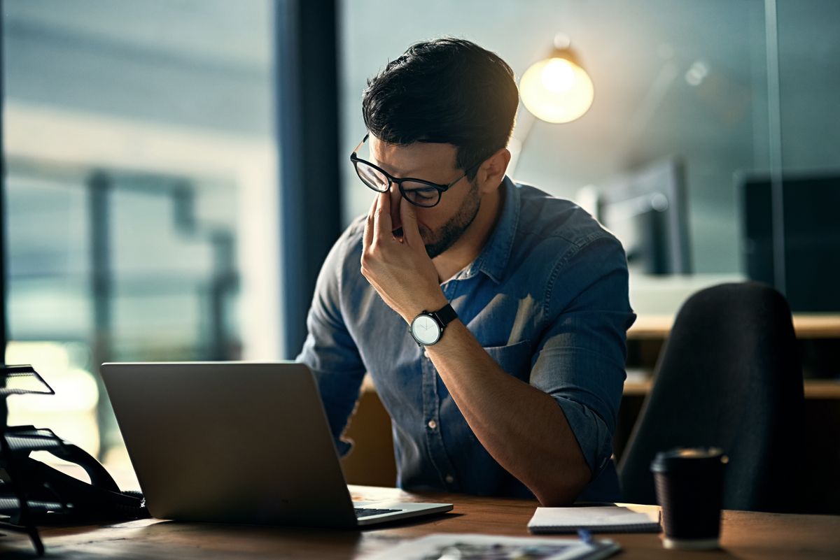 Man burned out in the workplace