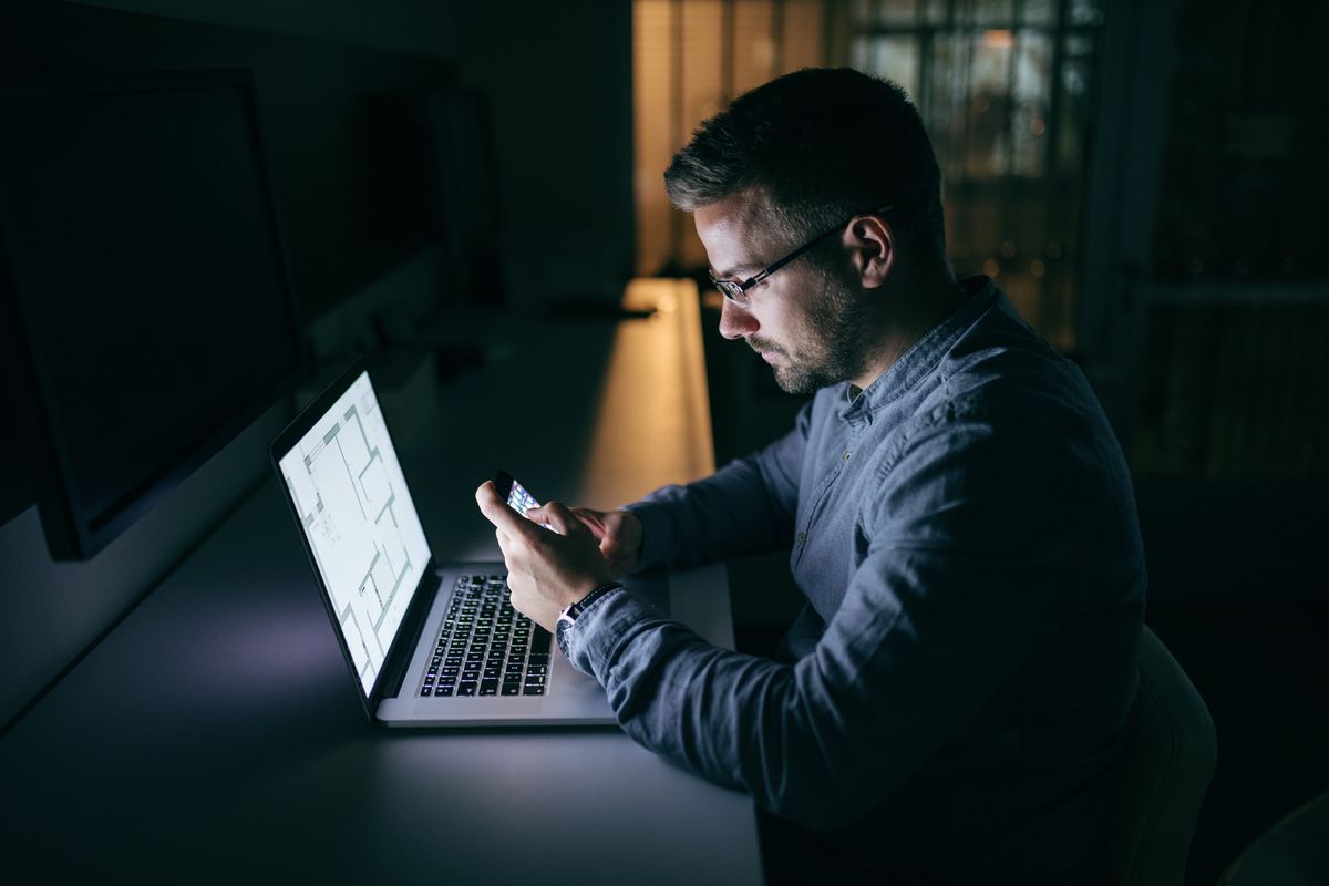 Man working on his laptop using byod