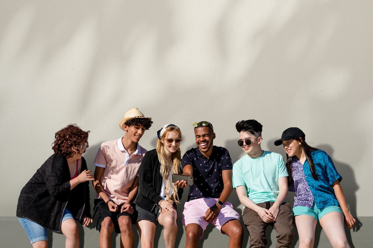 Members of gen z looking at marketing content