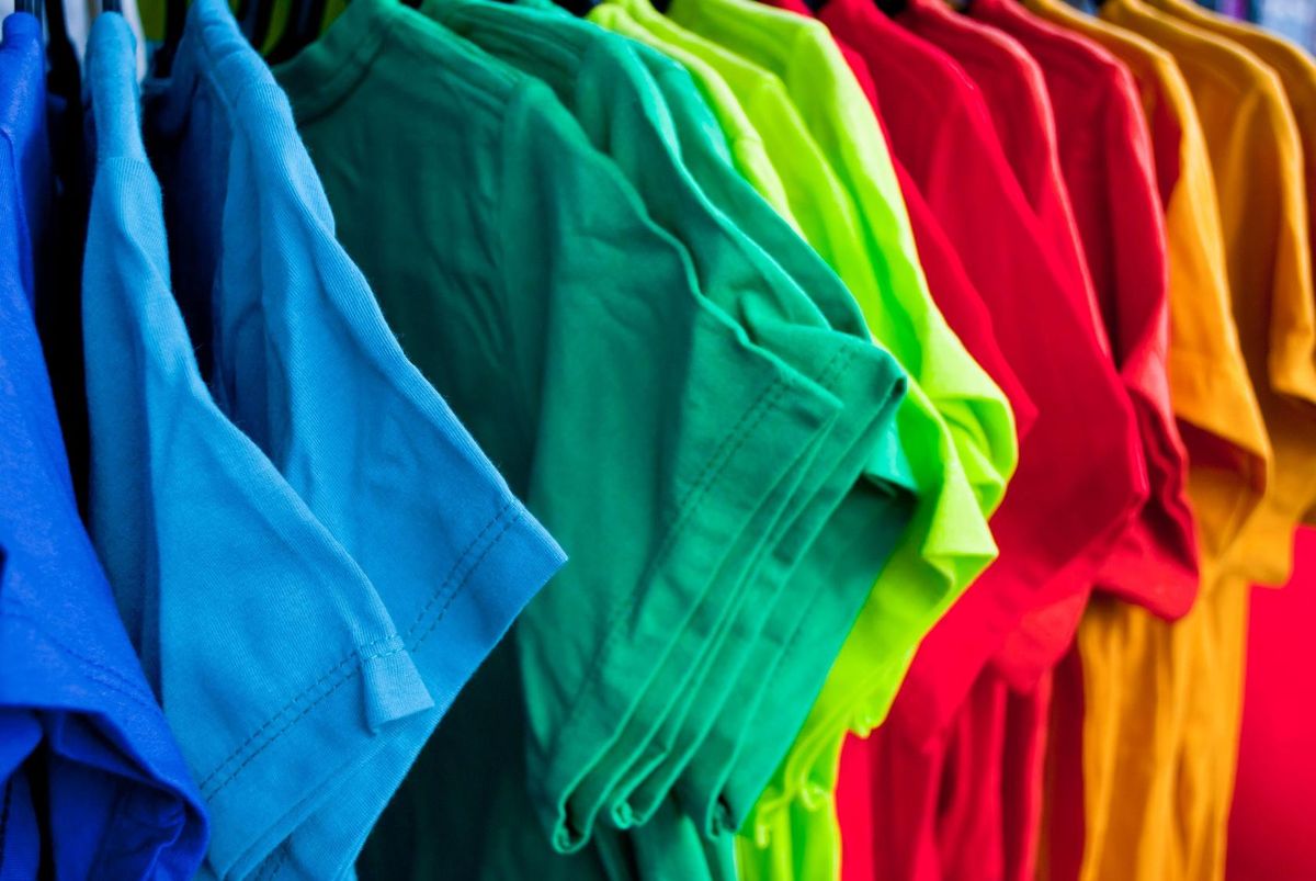 muticolor of T-SHIRT, pattern of rainbow