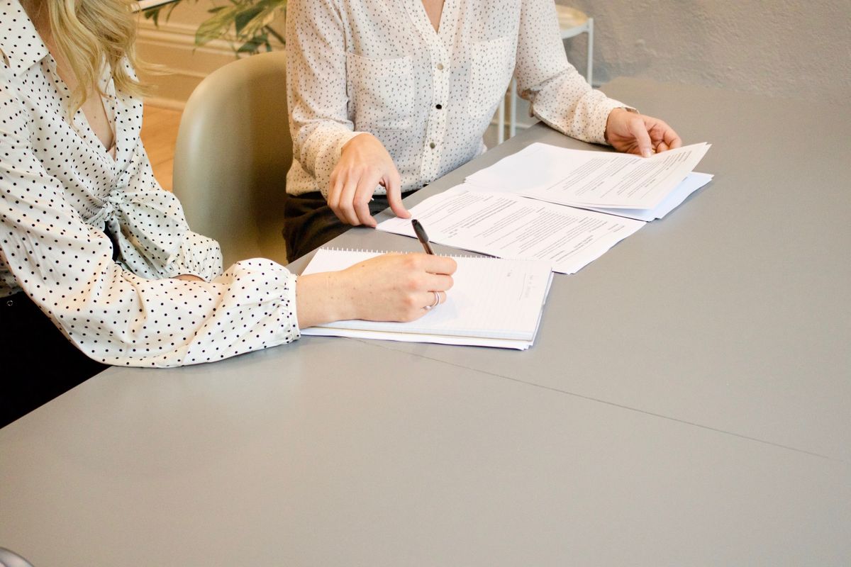 Negotiating a contract with a client