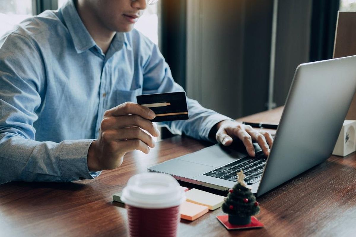 Ordering promotional products for a business
