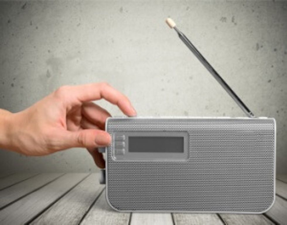 Radio, Listening, Human Hand.