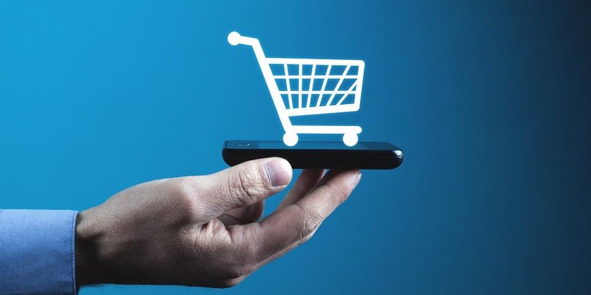 Selling products online requires finding the right opportunity