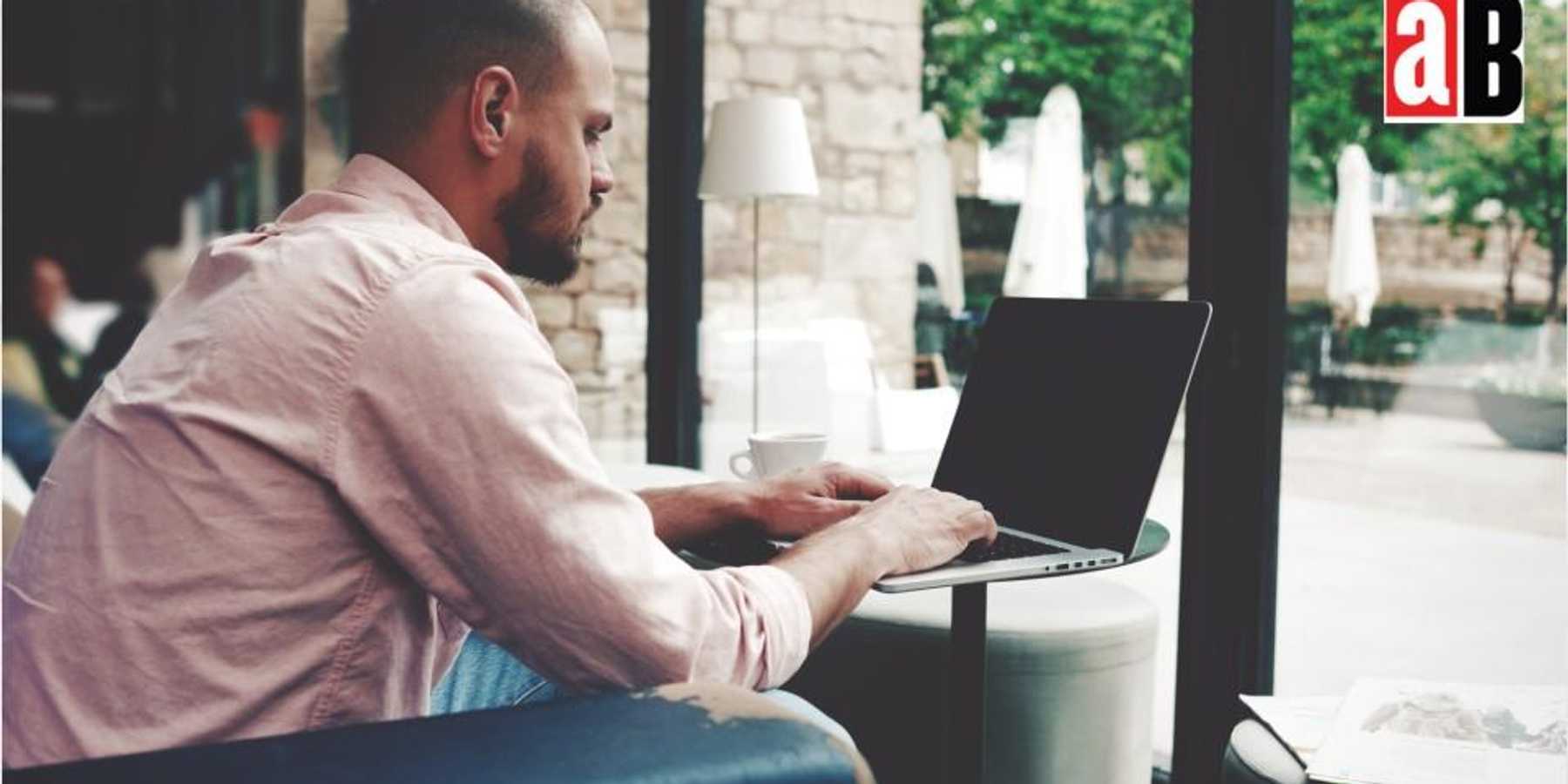 Small business owner trying to collect prospect information