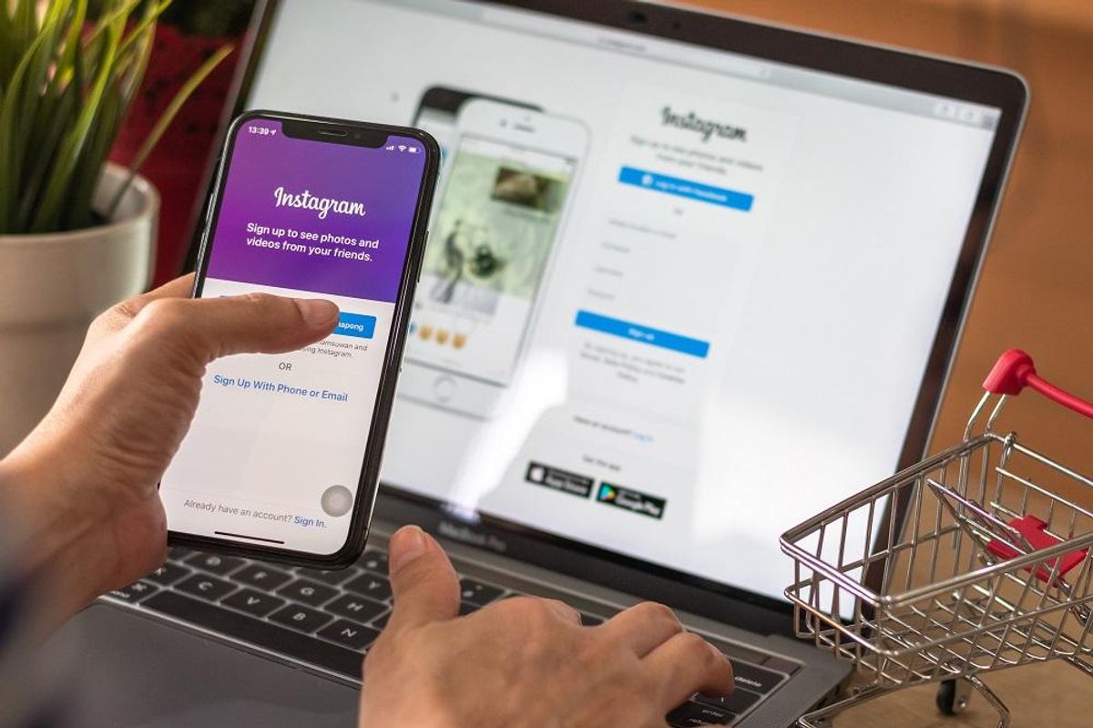 social e-commerce