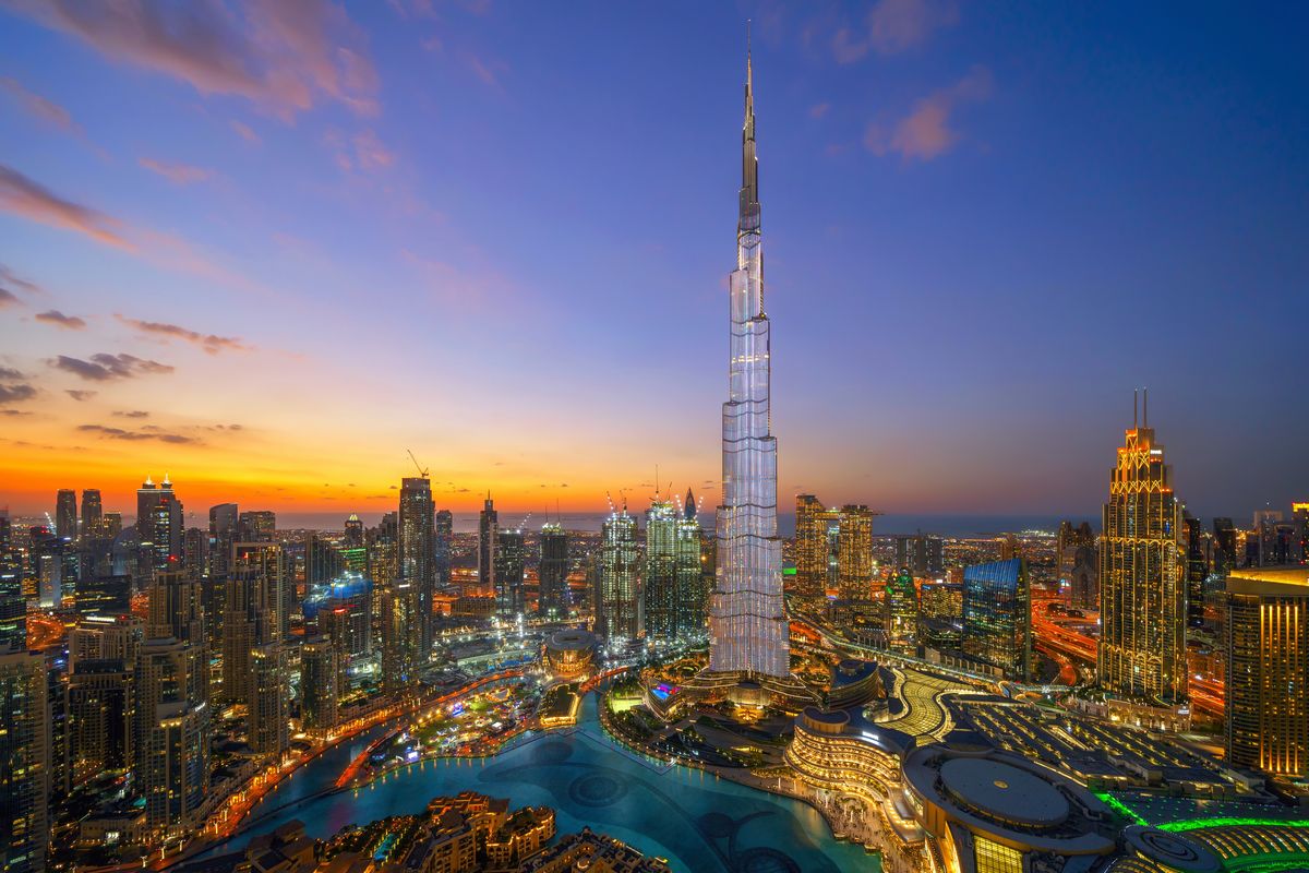 Tallest Structure Ever Built: Burj Khalifa