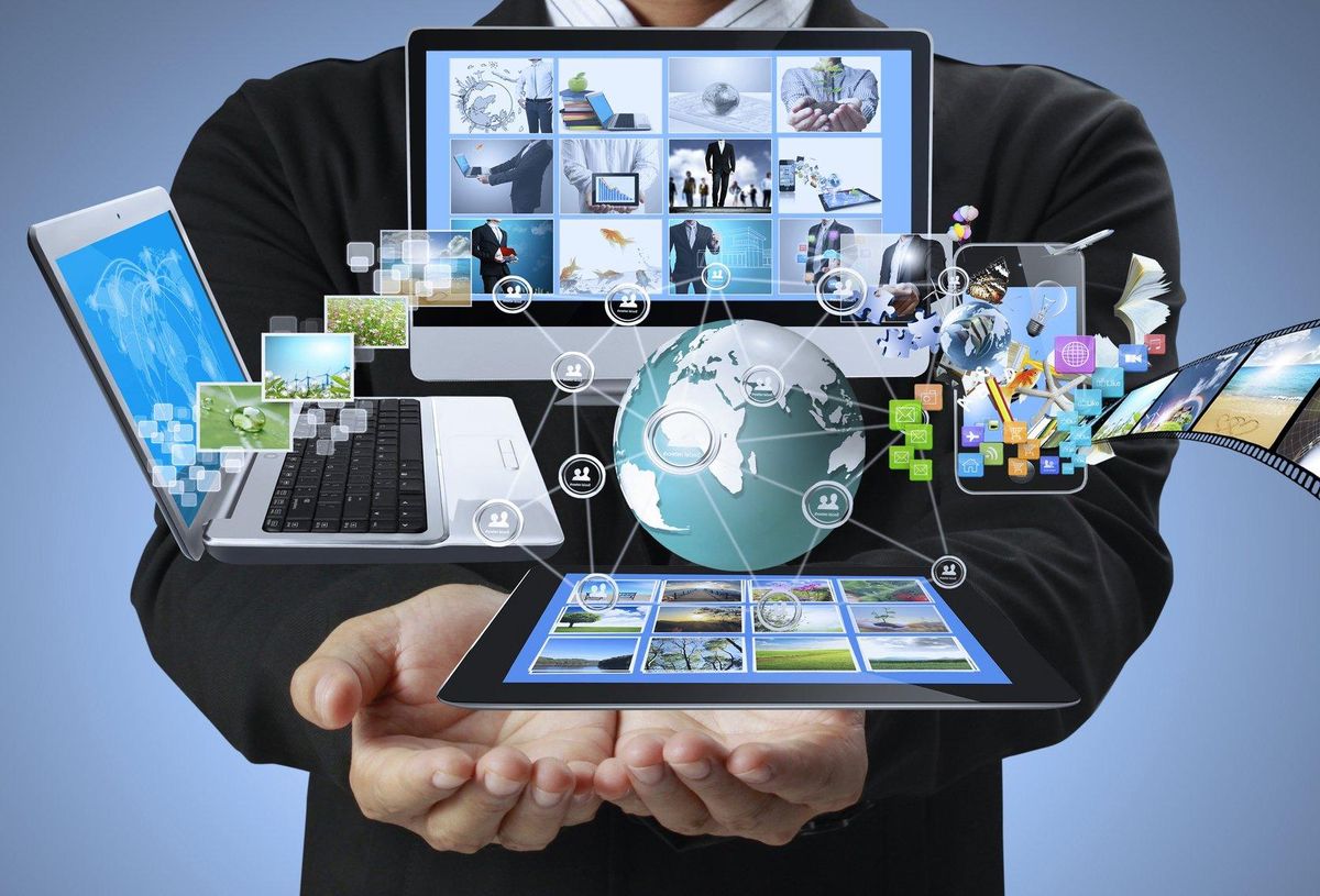 Technology in the hands of businessmen