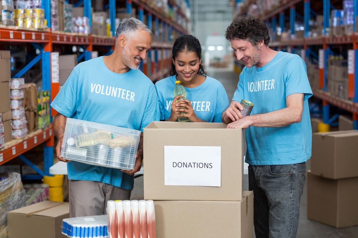 volunteers packing box