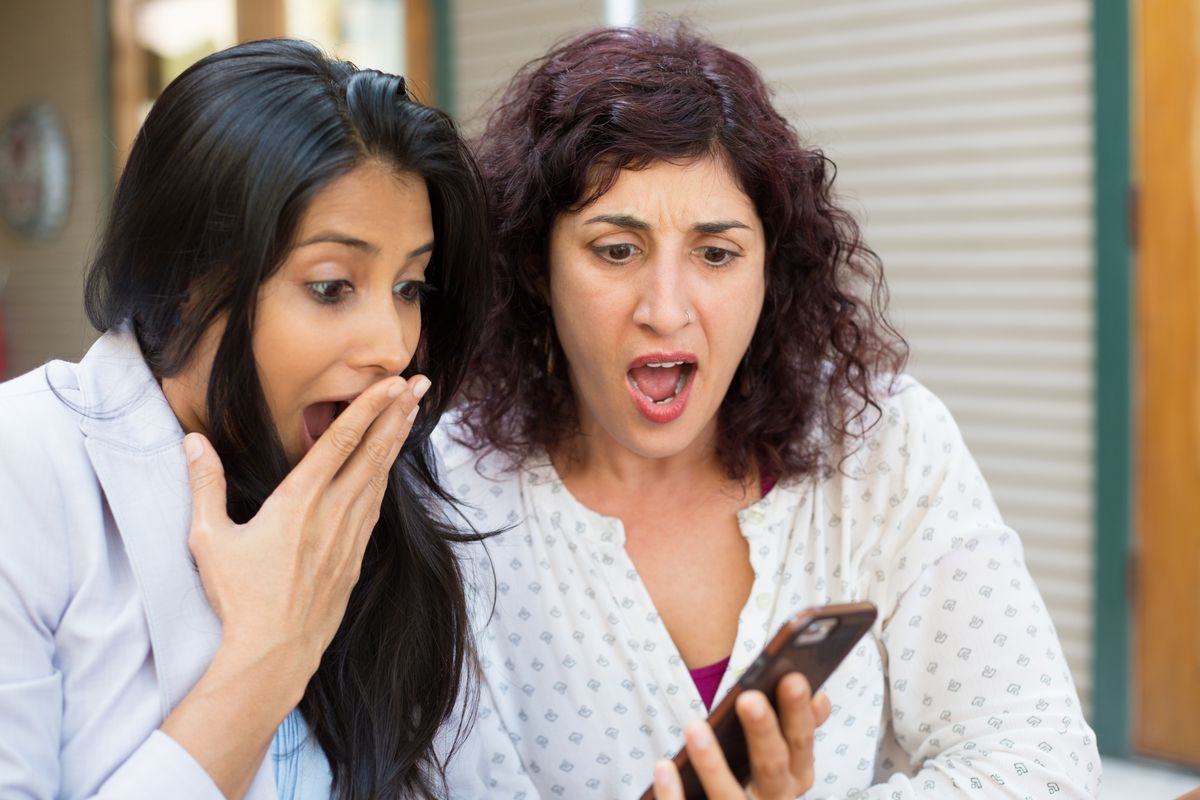 Women gossip