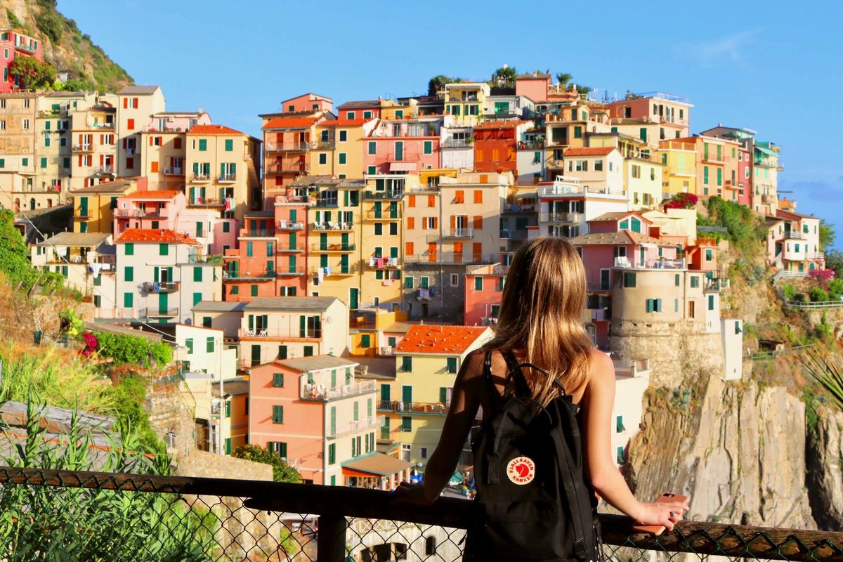 Young digital nomad in Italy